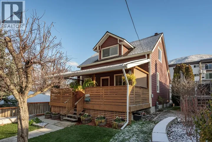 514 FIRST Street, Nelson, British Columbia V1L2K8