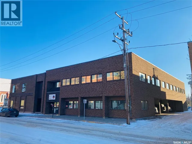 2 25 11th STREET E, Prince Albert, Saskatchewan S6V0Z8