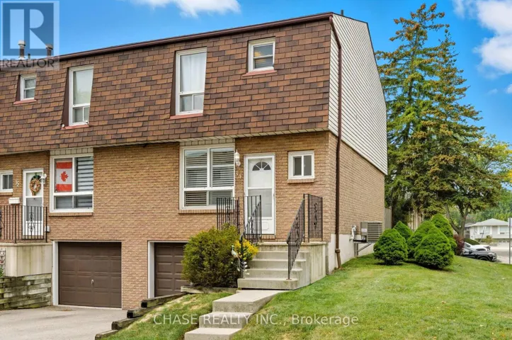 34 - 1301 UPPER GAGE AVENUE, Hamilton (Quinndale), Ontario L8W1E5