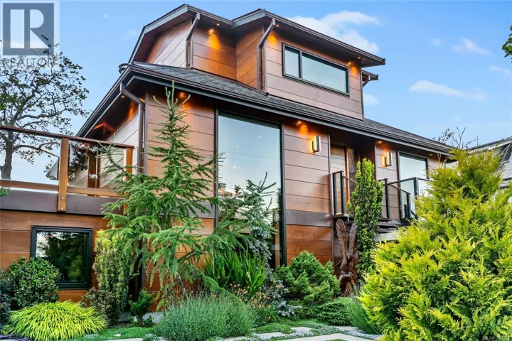 626 Monterey Ave, Oak Bay, British Columbia V8S4T9