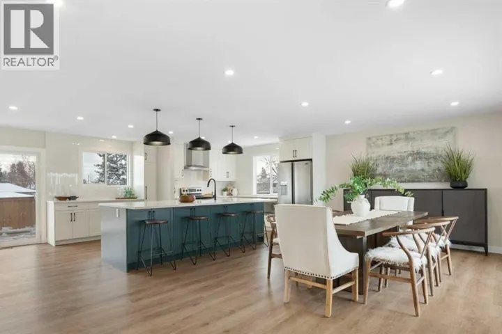 248 Madeira Place NE, Calgary, Alberta T2A5T1