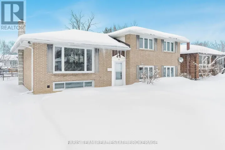 128 ROSE STREET, Barrie (Wellington), Ontario L4M2T7