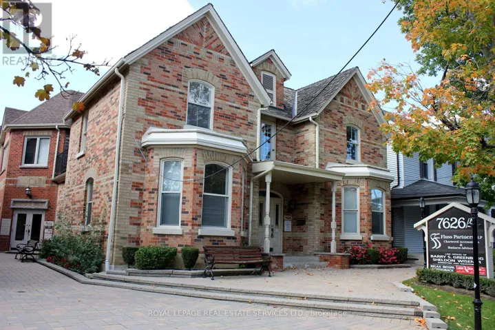 8 - 7626 YONGE STREET, Vaughan (Crestwood-Springfarm-Yorkhill), Ontario L4J1V9