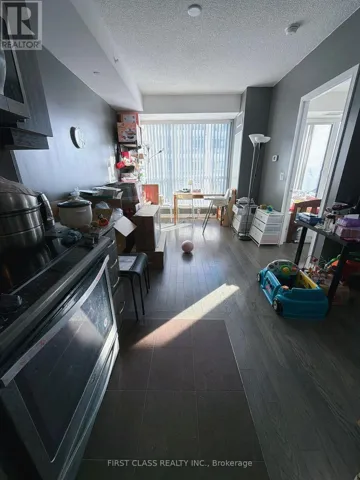 911 - 9201 YONGE ST STREET, Richmond Hill (Langstaff), Ontario L4C1H9