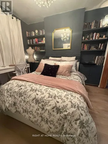 1054 DUFFERIN STREET, Toronto (Dovercourt-Wallace Emerson-Junction), Ontario M6H4B6