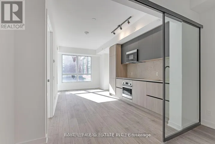 810 - 108 PETER STREET, Toronto (Waterfront Communities), Ontario M5V2G7