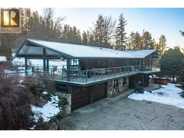 5860 Learmouth Road, Lavington, British Columbia V1B3E6