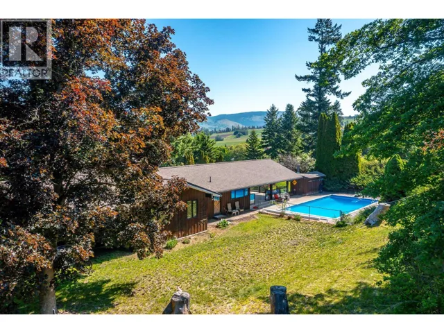 5860 Learmouth Road, Lavington, British Columbia V1B3E6