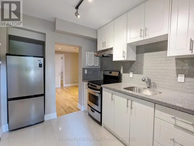 MAIN - 258 KENILWORTH AVENUE, Toronto (The Beaches), Ontario M4L3S8