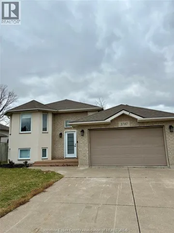 3707 MAGUIRE STREET, Windsor, Ontario N9E4V3