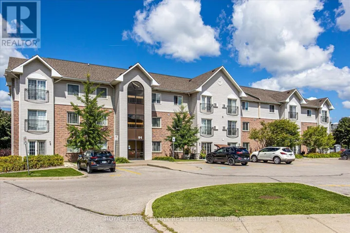 104 - 91 ASPEN SPRINGS DRIVE, Clarington (Bowmanville), Ontario L1C5J9