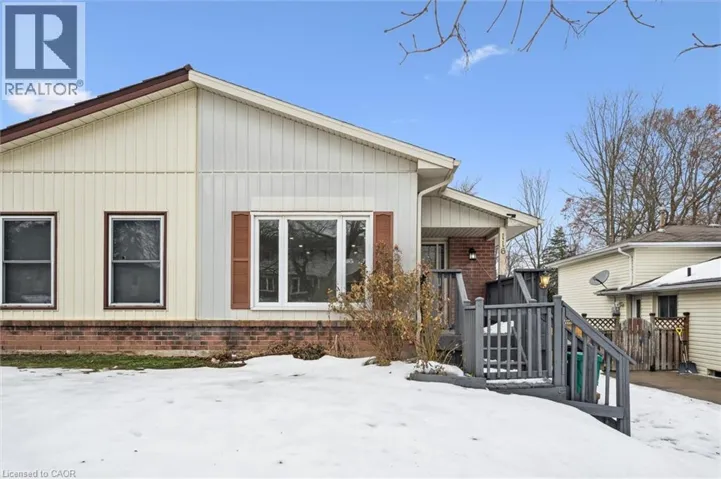 116 MARKWOOD Drive, Kitchener, Ontario N2M2H6