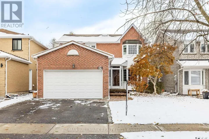 29 CANTERBURY COURT, Richmond Hill (Harding), Ontario L4C8E4
