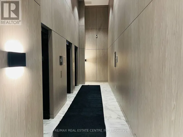 1902 - 15 WELLINGTON STREET S, Kitchener, Ontario N2G0E4