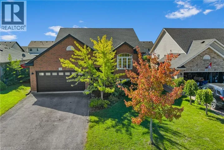 8 LINDAN Street, Smithville, Ontario L0R2A0