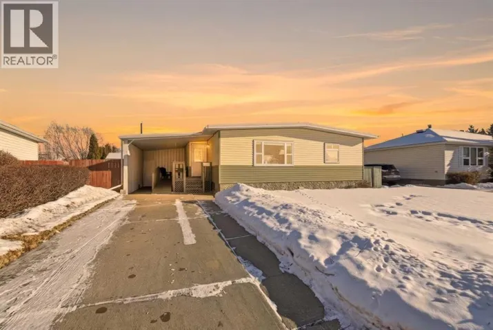 4421 35 Avenue, Red Deer, Alberta T4N2S1