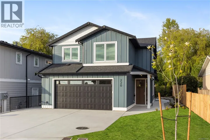 220 Kamloops Ave, Saanich, British Columbia V8Z1W5