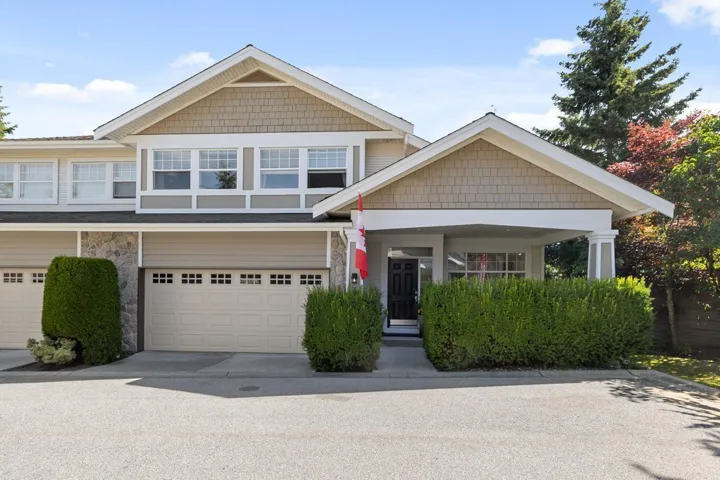 101 3500 144 STREET, Surrey, British Columbia V4P3J6