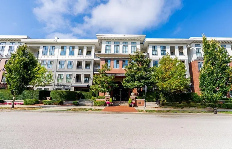 #421 3323 151 STREET, Surrey, British Columbia V3Z0L3