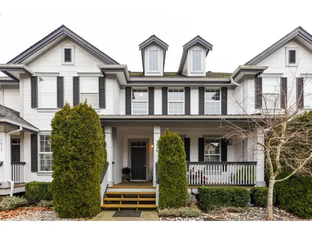 7016 179A SURREY STREET, Surrey, British Columbia V3S7S4