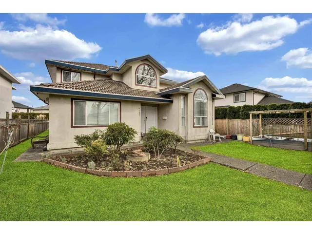 6122 168 STREET, Surrey, British Columbia V3S3X8