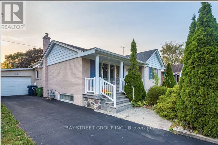MAIN - 30 IVORDALE CRESCENT, Toronto (Wexford-Maryvale), Ontario M1R2W6