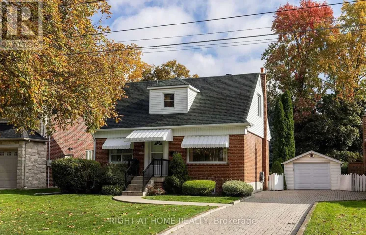 15 BURNELM DRIVE, Toronto (Islington-City Centre West), Ontario M9B4N2