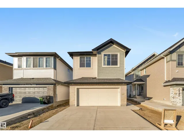 911 18 AV NW, Edmonton, Alberta T6T2X3