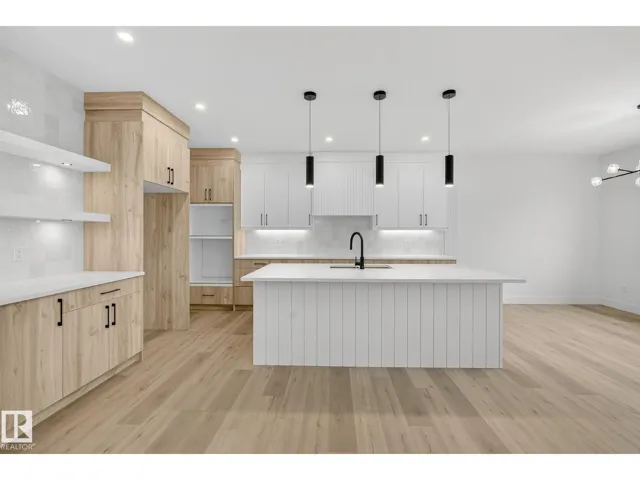 3306 Chickadee DR NW, Edmonton, Alberta T5S0V5