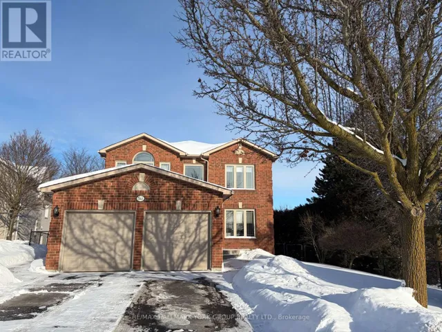 341 GASTON PLACE, Newmarket (Gorham-College Manor), Ontario L3Y8M4