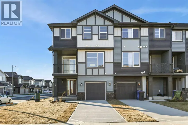 13 Waterford Glen, Chestermere, Alberta T1X2T8