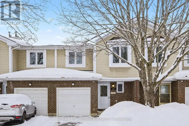 448 VALADE CRESCENT, Ottawa, Ontario K4A2W4