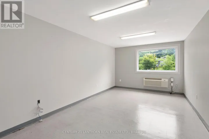 207 - 35 BRIDGE STREET, Prince Edward County (Picton Ward), Ontario K0K2T0