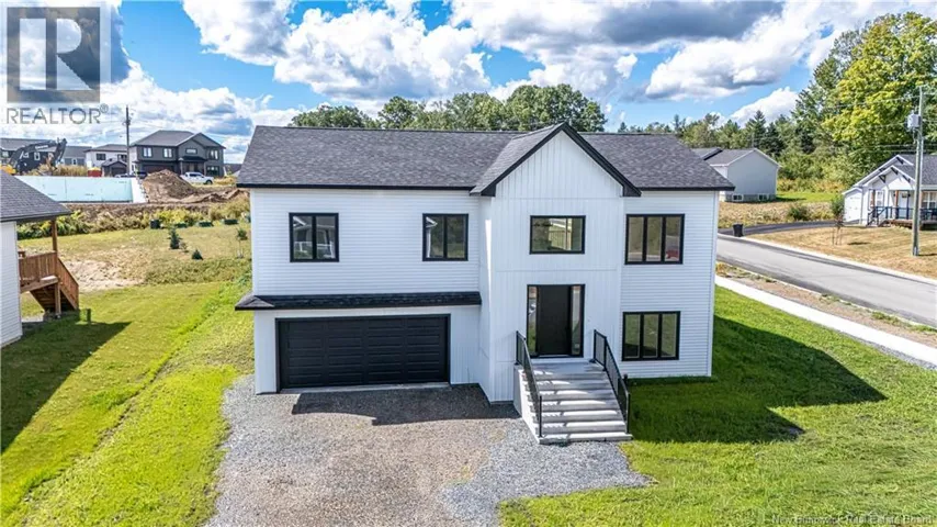 141 Regiment Creek Avenue, Fredericton, New Brunswick E3G0G3