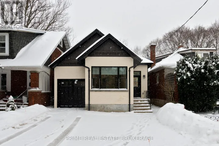 247 VICTORIA STREET, London East (East B), Ontario N6A2C3