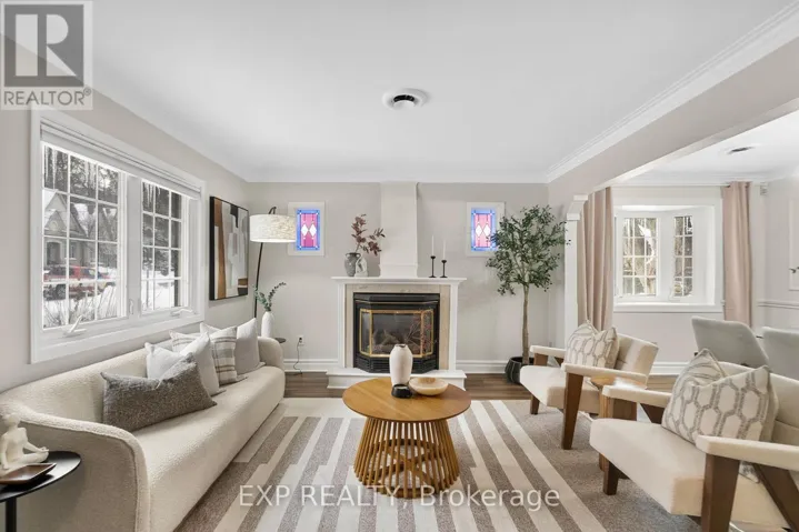 127 SOUTH KINGSWAY, Toronto (High Park-Swansea), Ontario M6S3T5