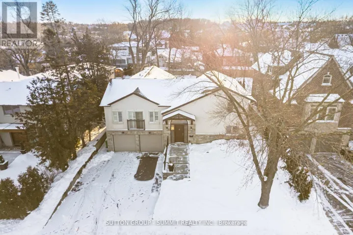 24 JOYMAR DRIVE, Mississauga (Streetsville), Ontario L5M1E9