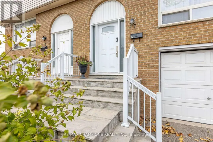 17 - 3525 BRANDON GATE DRIVE, Mississauga (Malton), Ontario L4T3M3