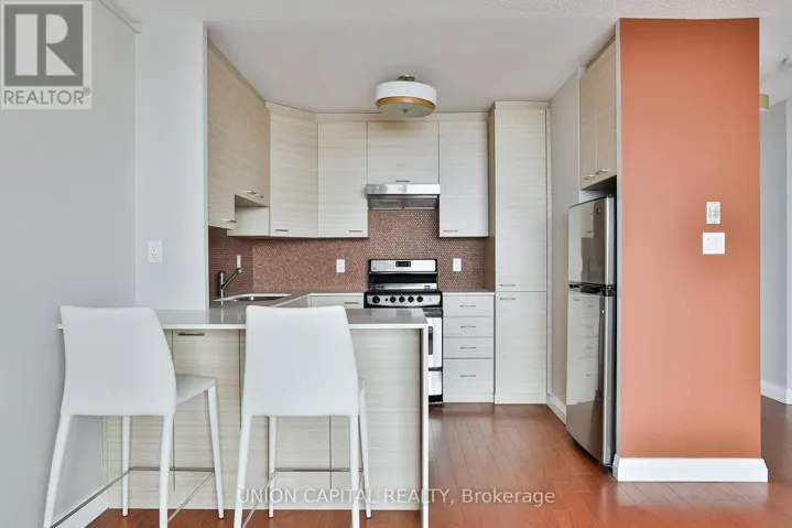 2112 - 40 HOMEWOOD AVENUE, Toronto (Cabbagetown-South St. James Town), Ontario M4Y2K2