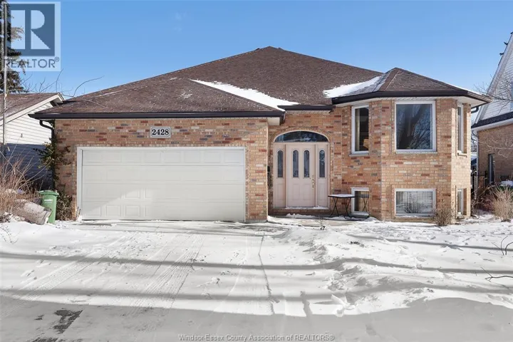 2428 WESTMINSTER, Windsor, Ontario N8T1Y1
