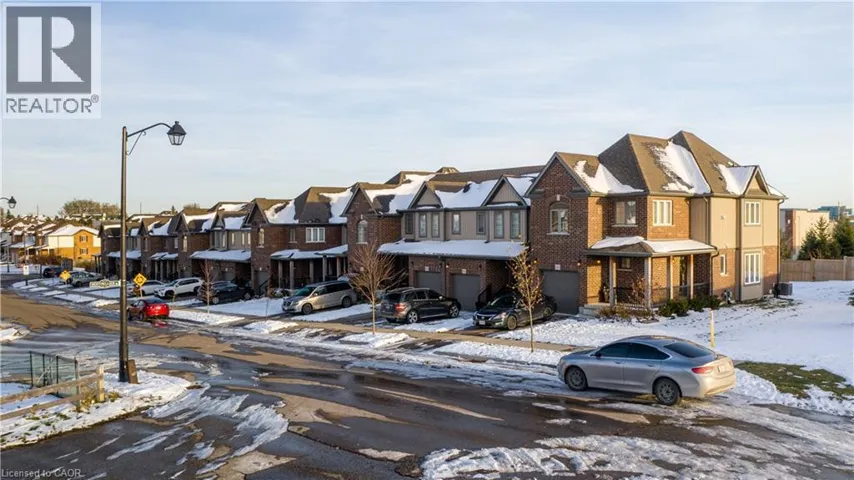 821 PARIS Boulevard, Waterloo, Ontario N2T0B2