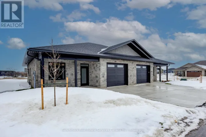 63 CAVALIER CRESCENT, Huron-Kinloss, Ontario N0G2R0
