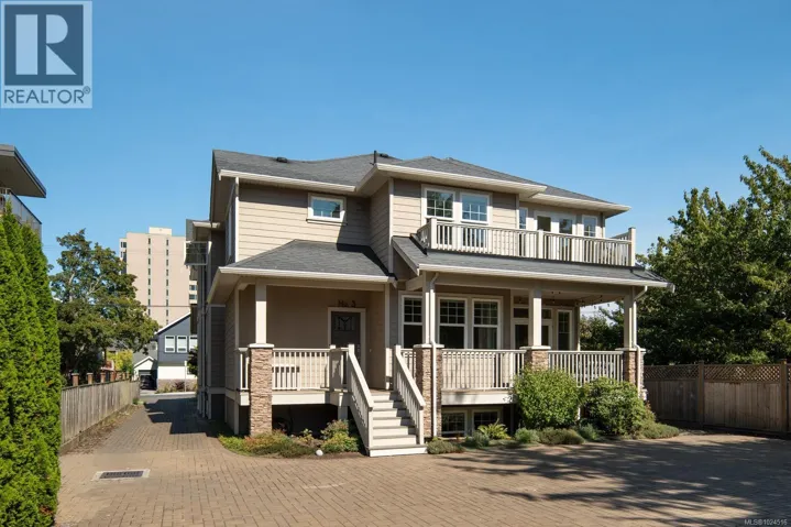3 555 Niagara St, Victoria, British Columbia V8V1H2
