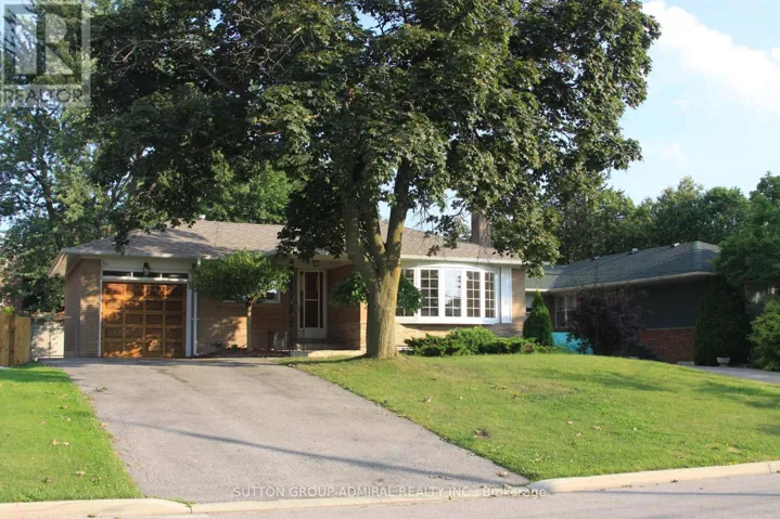 MAIN FL - 141 ELVASTON DRIVE, Toronto (Victoria Village), Ontario M4A1N8