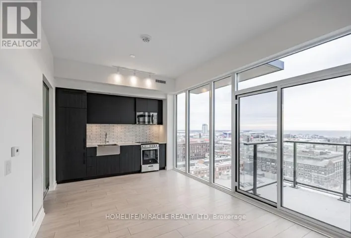 LP5 - 270 DUFFERIN STREET, Toronto (South Parkdale), Ontario M6K0H8