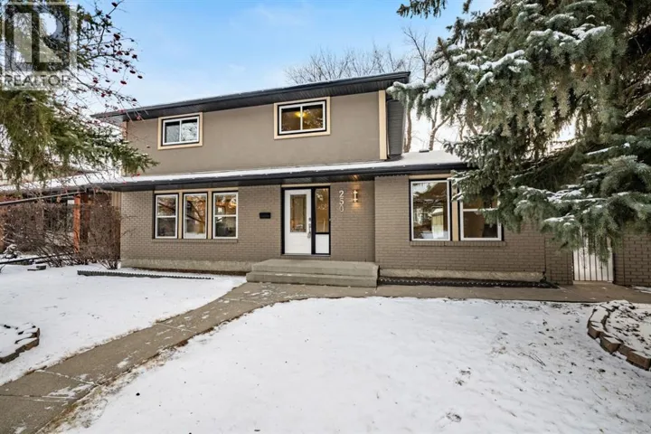 250 Lake Fraser Place SE, Calgary, Alberta T2H2L5