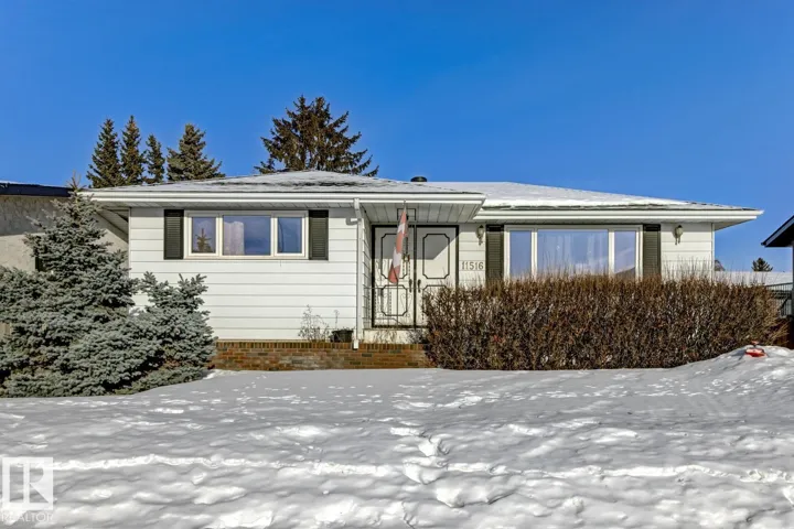 11516 152A AV NW, Edmonton, Alberta T5X1E2