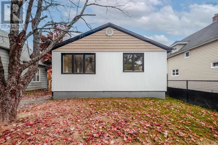 19 louisa Street, Sydney, Nova Scotia B1P6E9