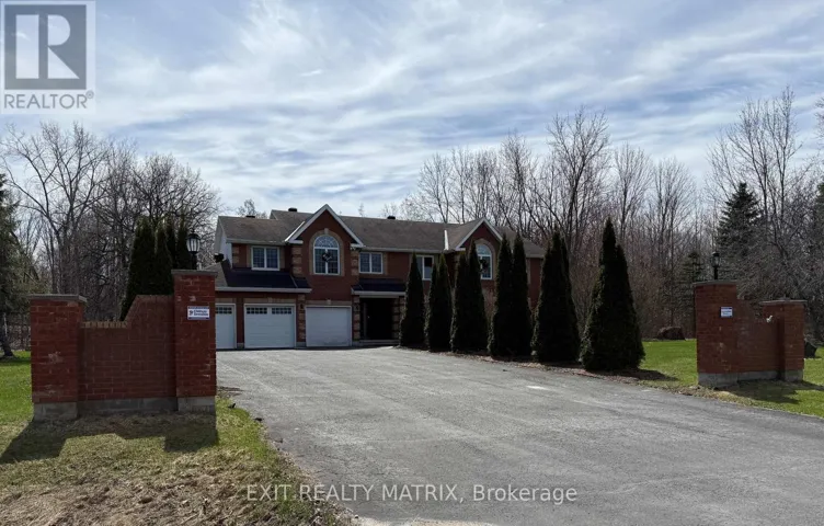 1322 DU GOUVERNEUR DRIVE, Ottawa, Ontario K4C1E2