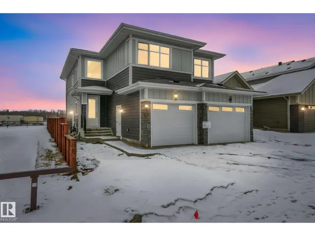 1 BIRKSHIRE CR, Sherwood Park, Alberta T8B0C6